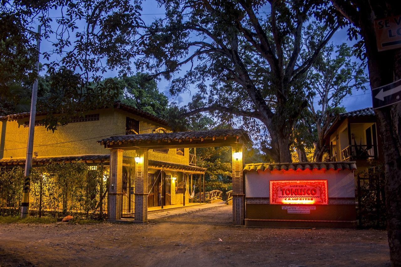 Hosteria Tonusco Campestre Santa Fe de Antioquia Exterior foto